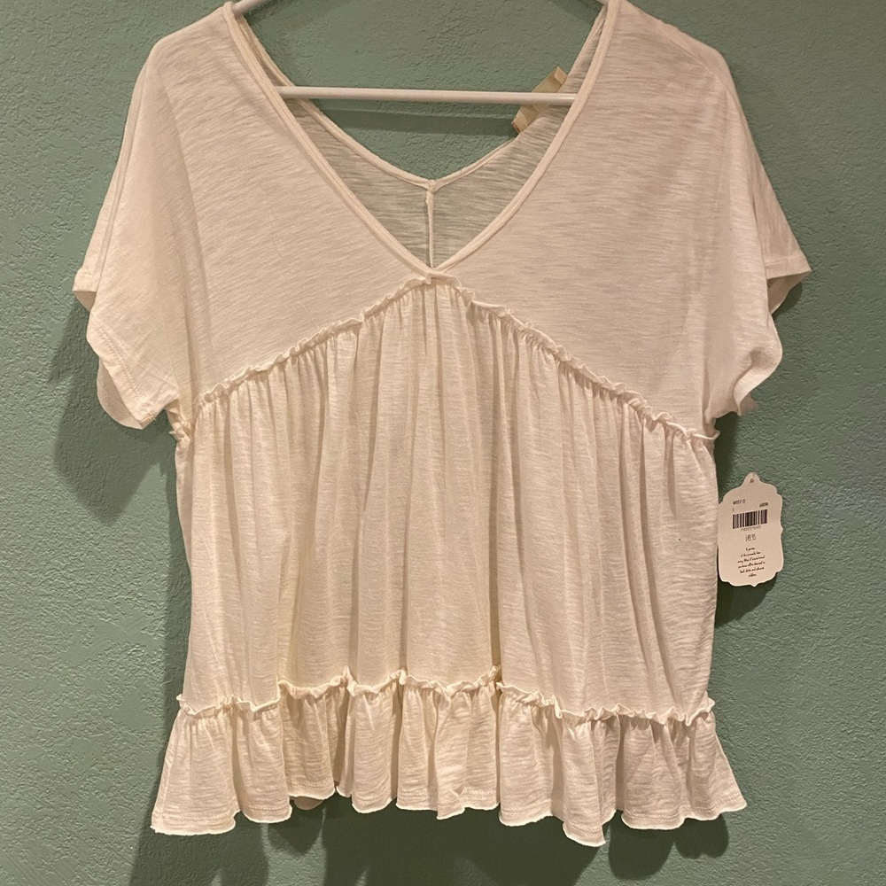 Altar’d State | white shirt